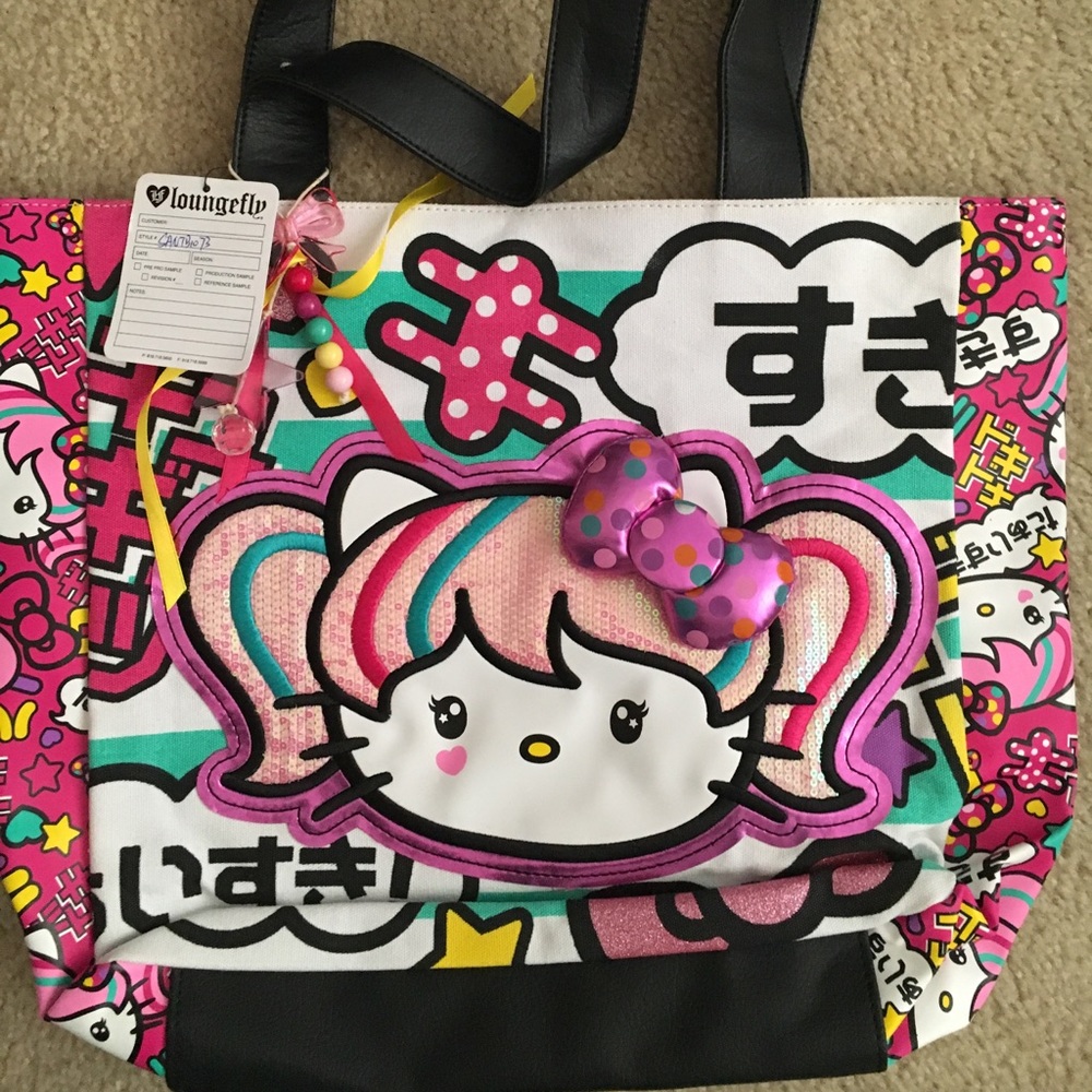 Hello kitty purse
